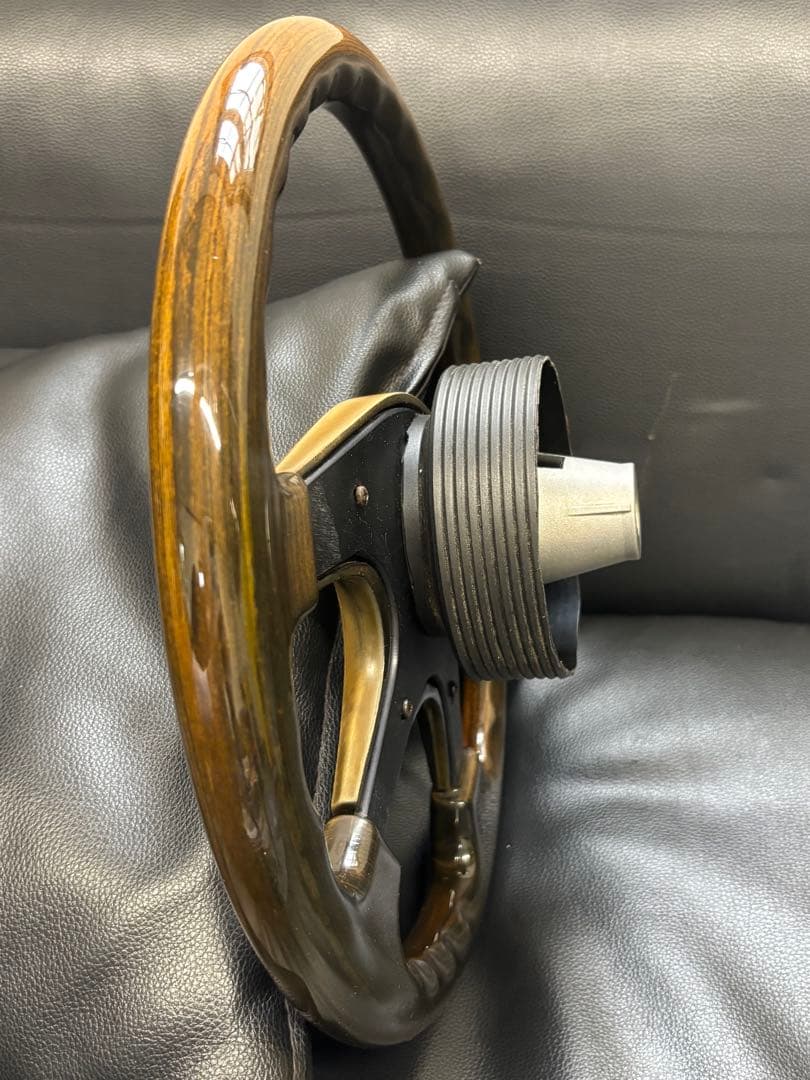 italvolanti イタルボランテ ウッドステアリング ハンドルボス付き