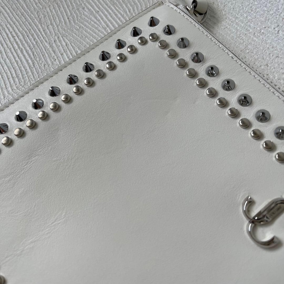 ジミーチュウ　JIMMY CHOO クラッチバッグ　スタッズ　ホワイト　ポーチ