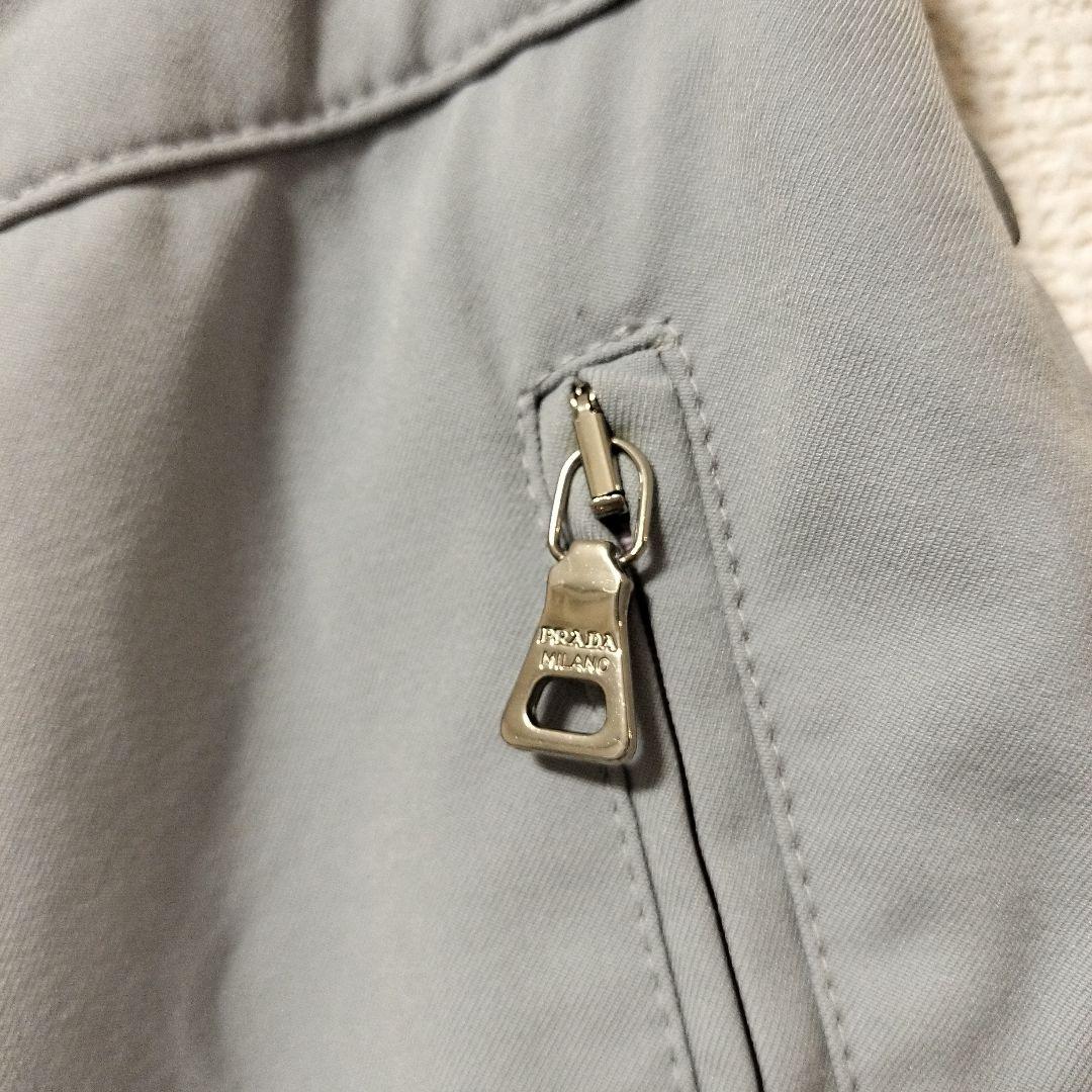 PRADA プラダスポーツ ジッパーポケット付き グレーショートパンツ