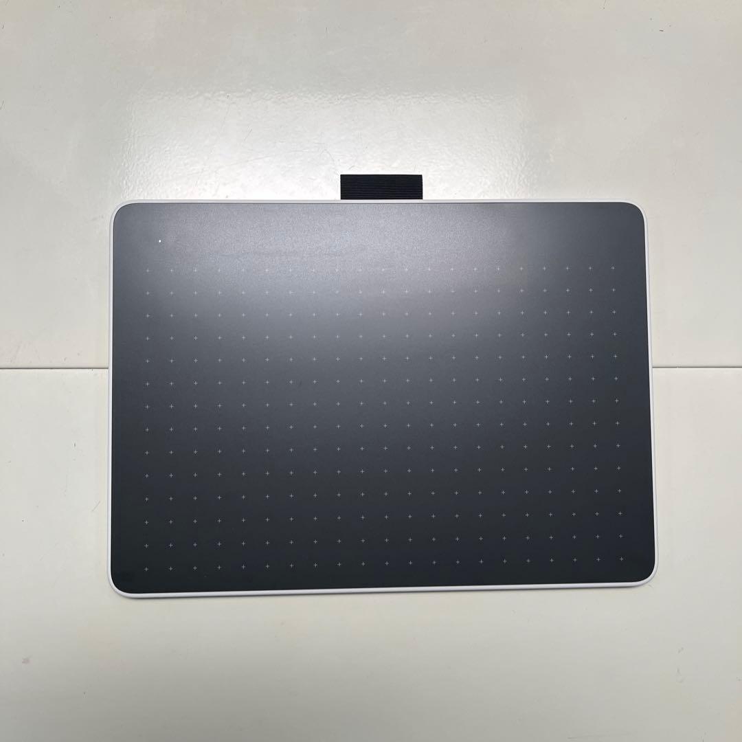 Wacom One ペンタブレット M