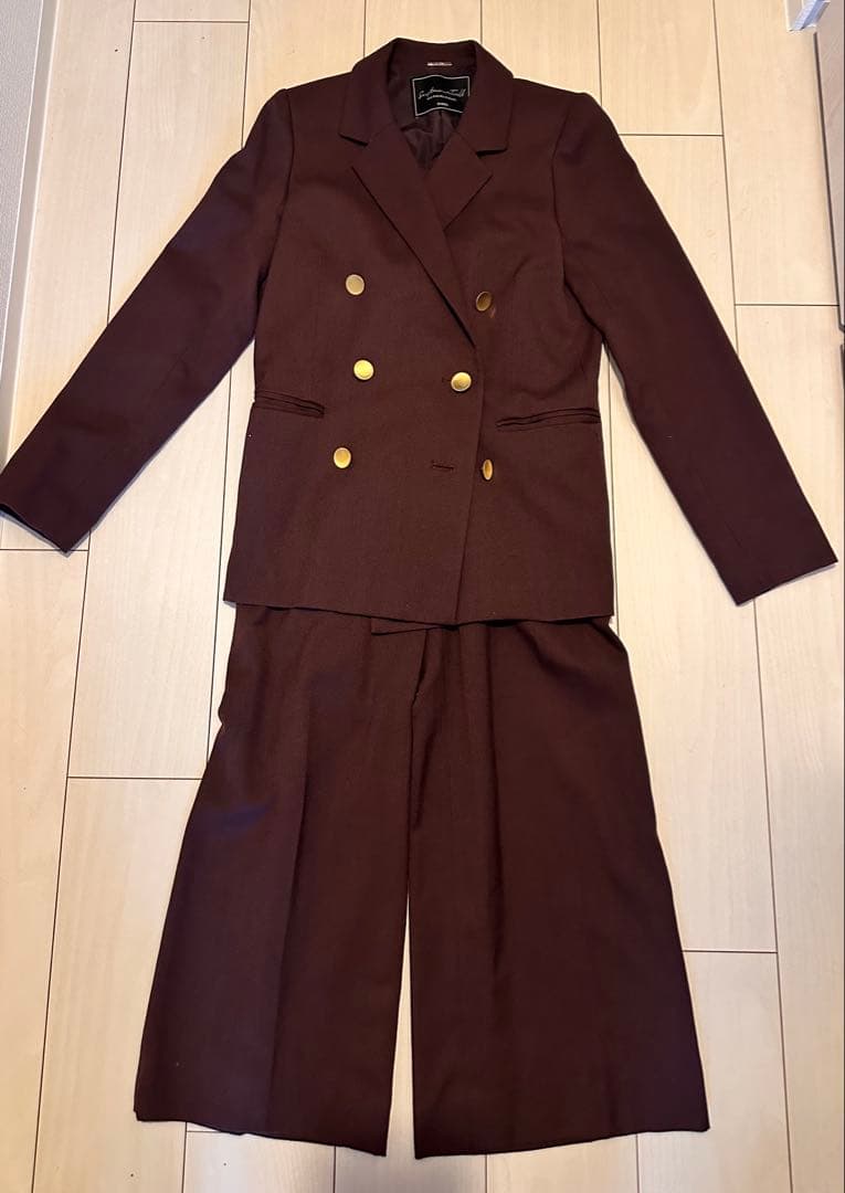 【SNIDEL】金ボタンダブルジャケット　フレアパンツバーガンディ
