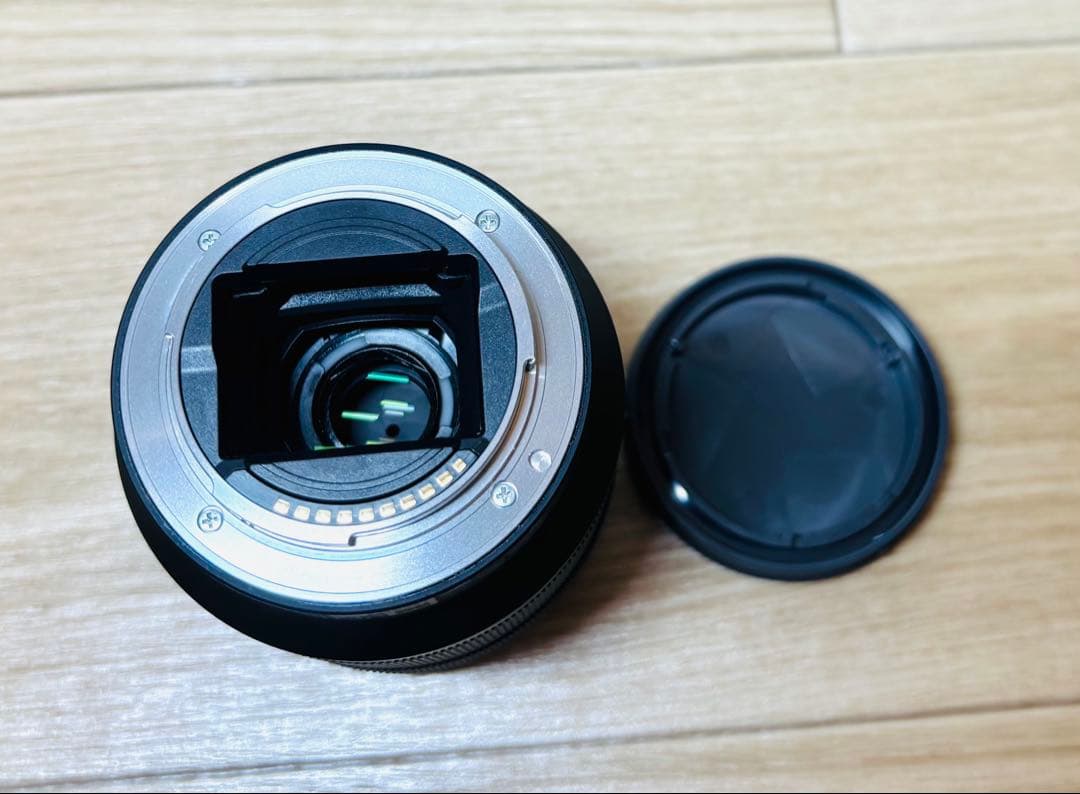 SONY FE 28-70mm F3.5-5.6OSS レンズ