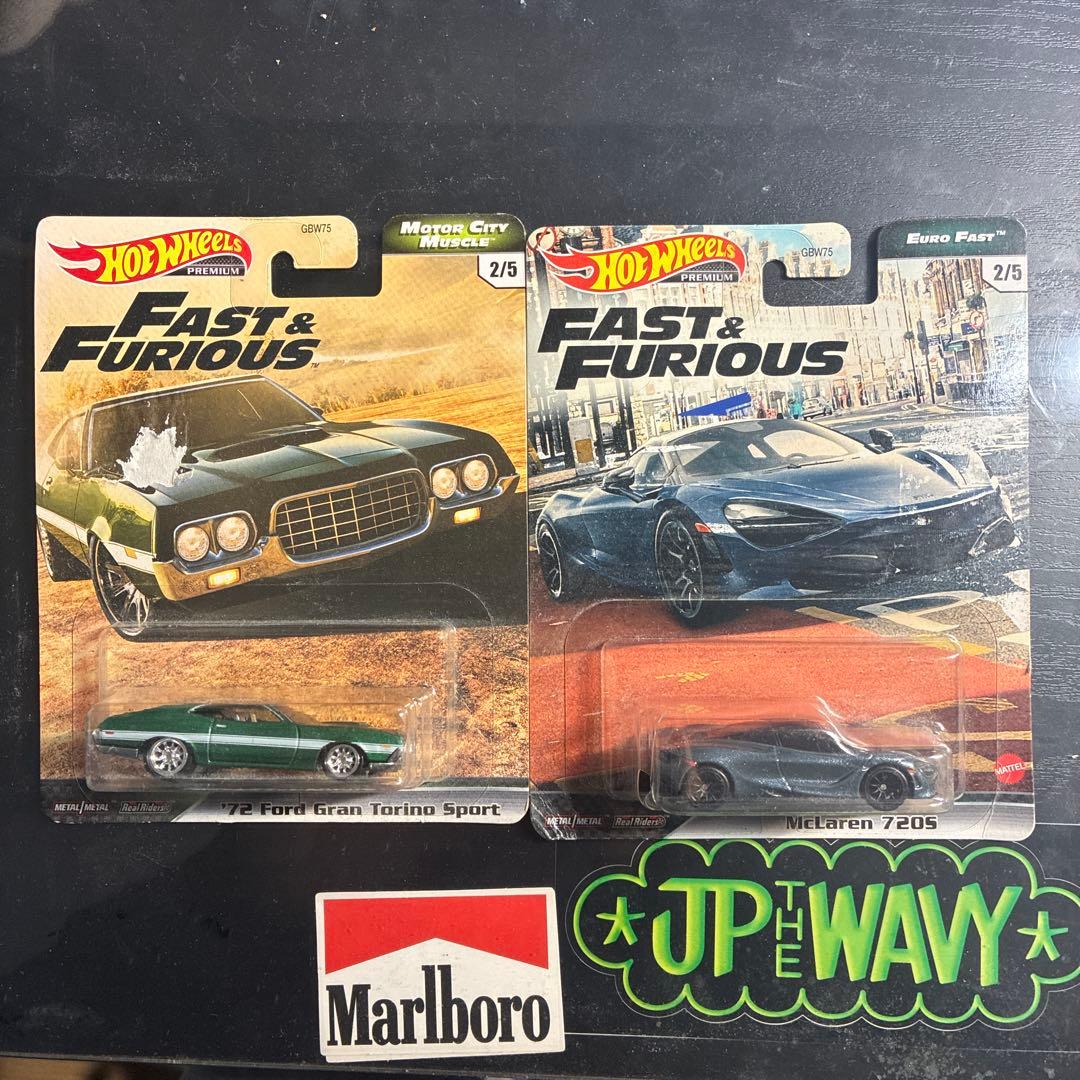 ホンダS2000ピンク、R34ブルー、エクリプスグリーン、rx7赤　スヌープT