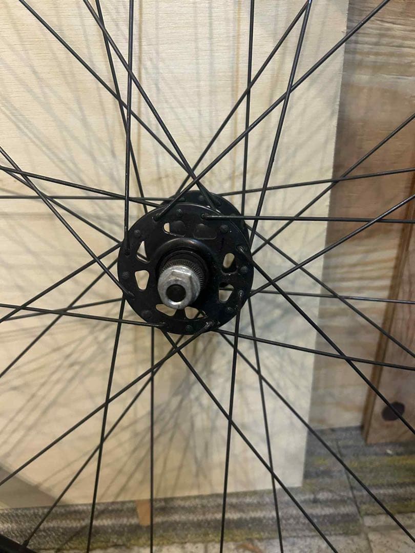 ピストH plus son arhety リムgran compe sfハブ