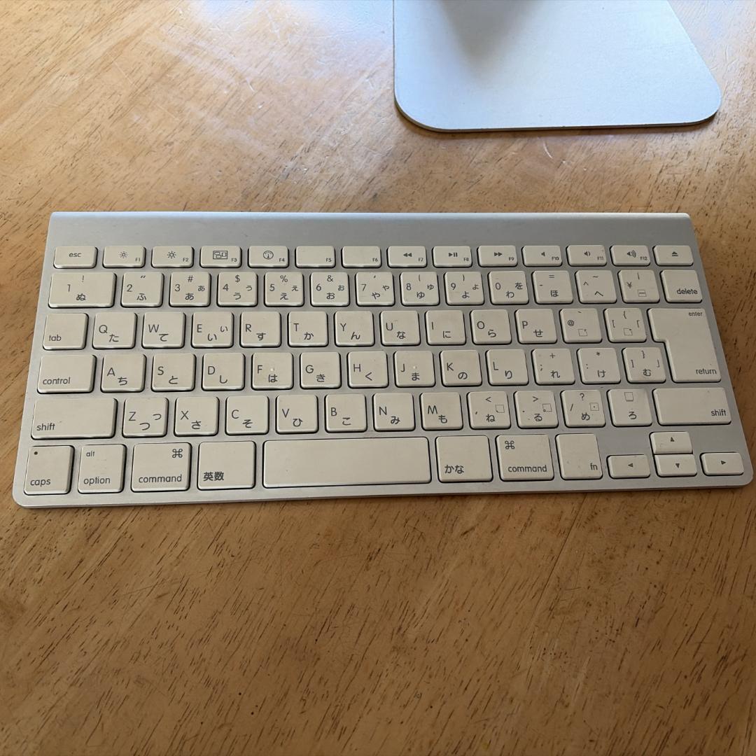 Macデスクトップ iMac (21.5-inch, Mid 2010)