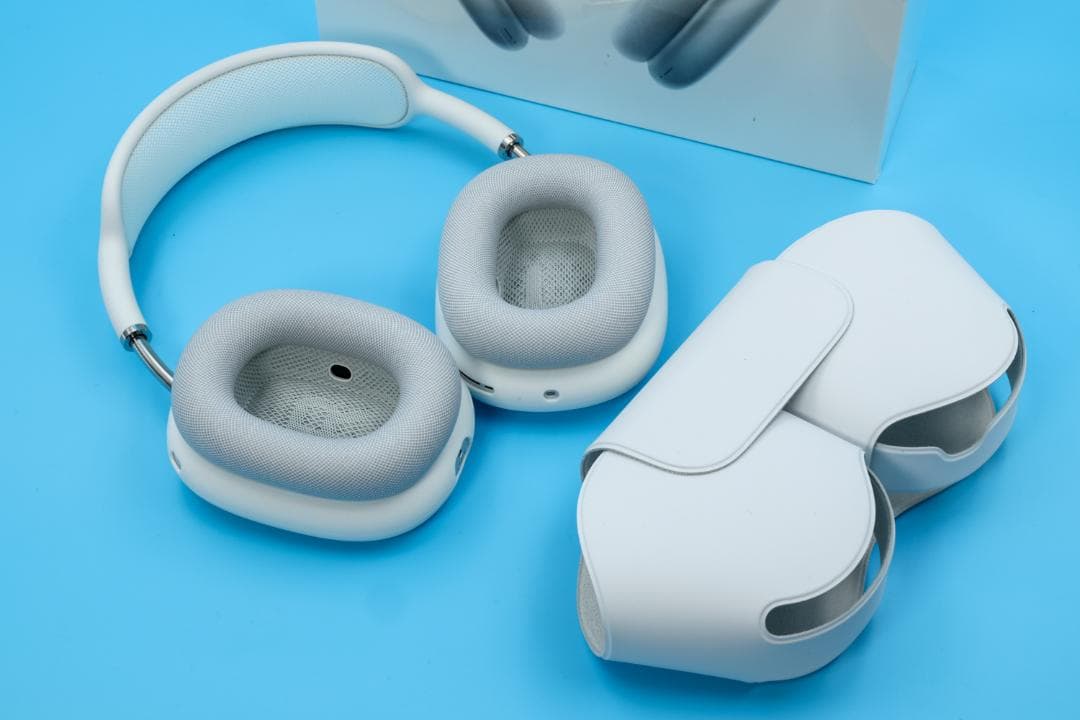AirPods Max シルバー　おまけつき