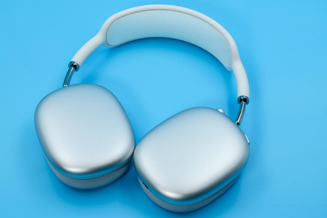 AirPods Max シルバー　おまけつき