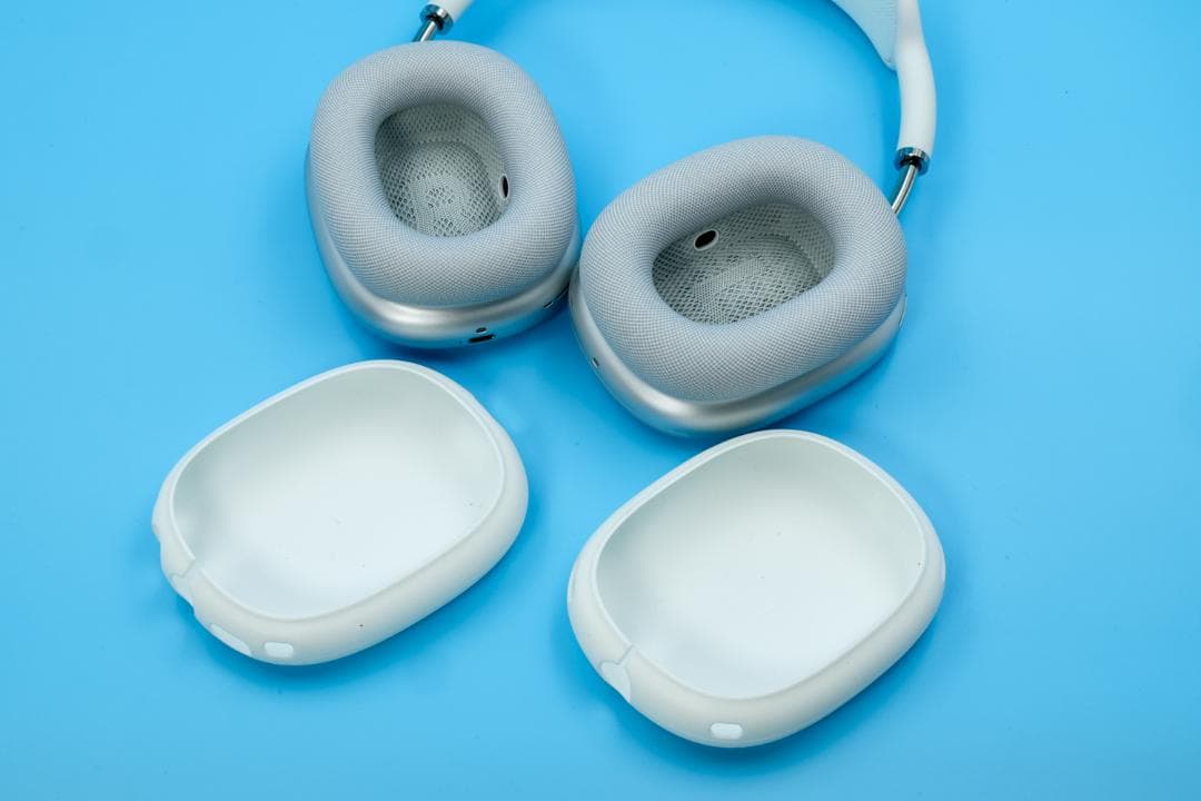 AirPods Max シルバー　おまけつき