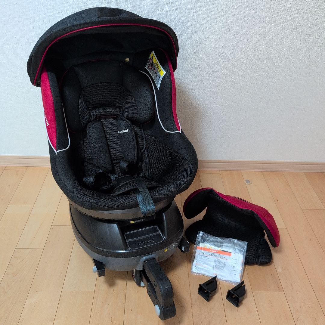 Combi コンビ 車用チャイルドシート ブラック クルムーヴ ISOFIX