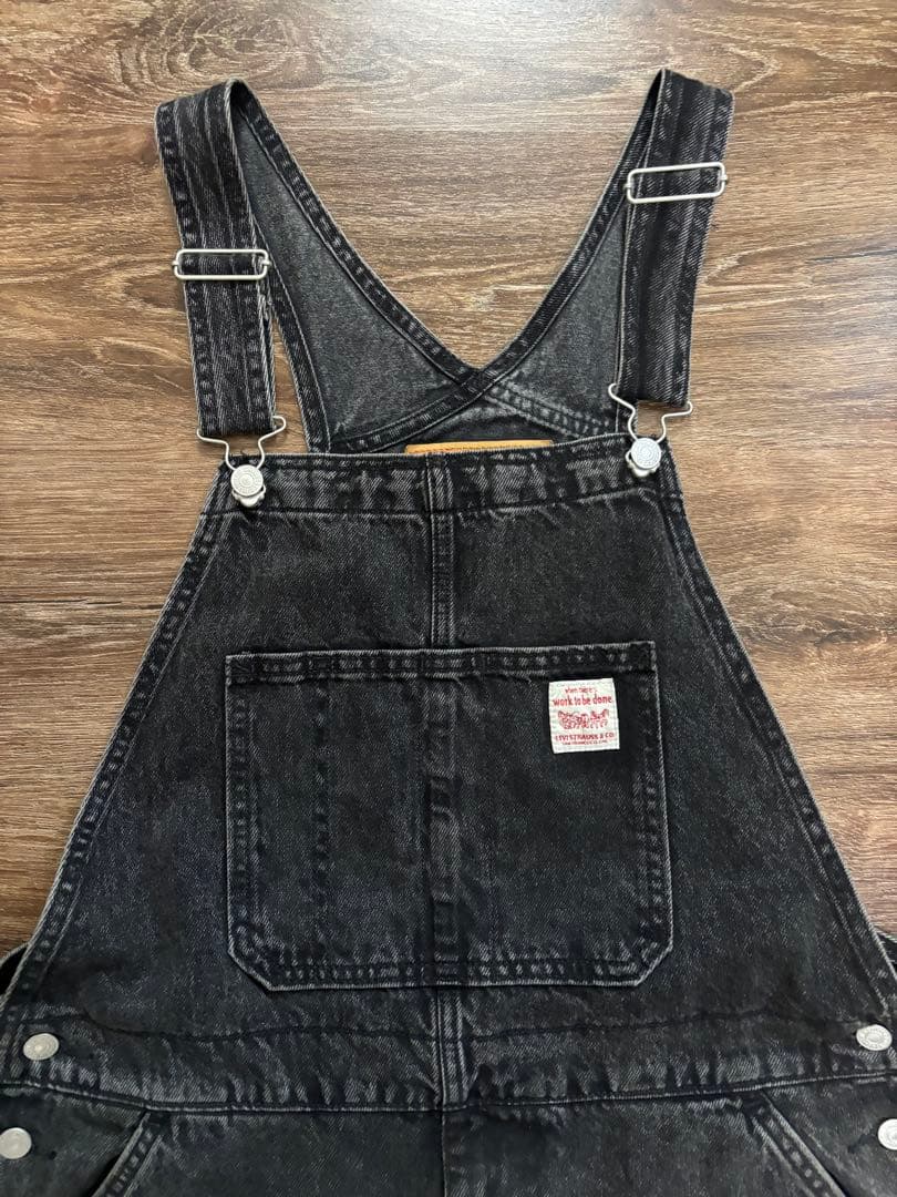リーバイス オーバーオール　ブラックデニム