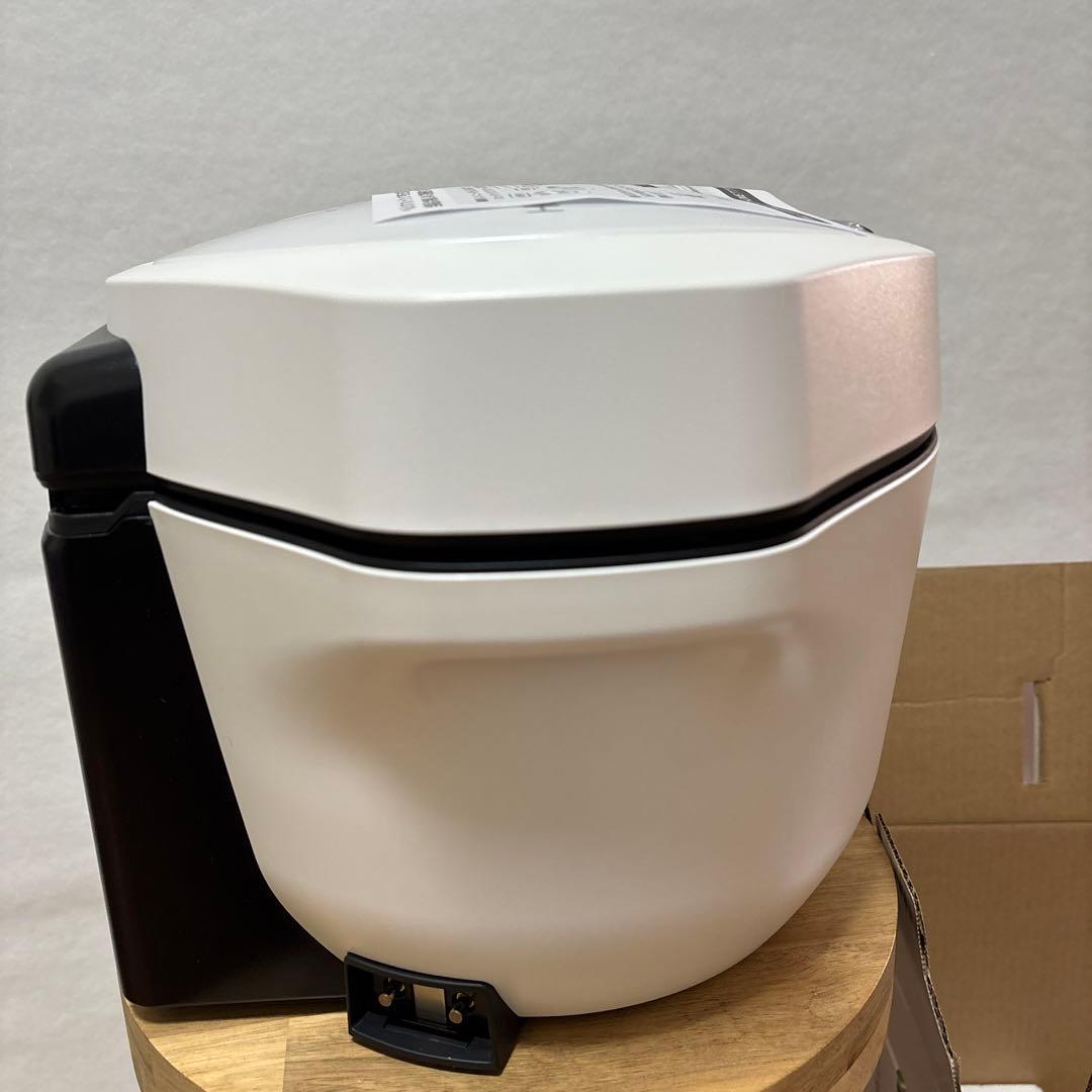 【未使用】HEALSIO/ヘルシオホットクックKN-HW16G-W 2022年製