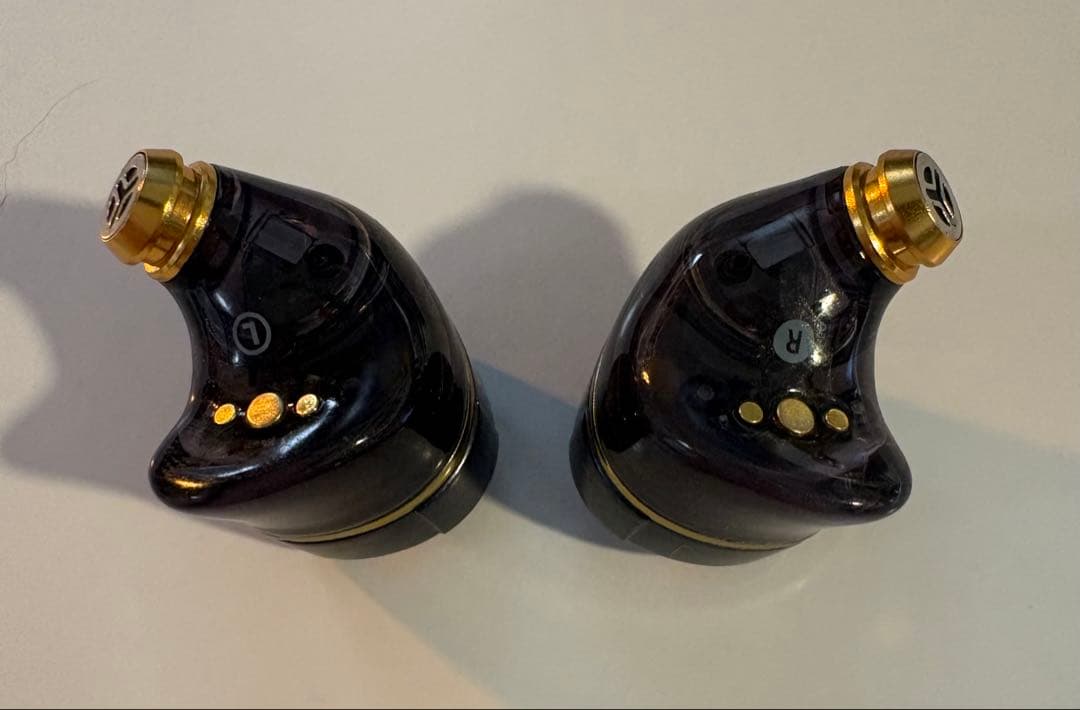 AViOT TE-ZX1 TWS ピヤホン7