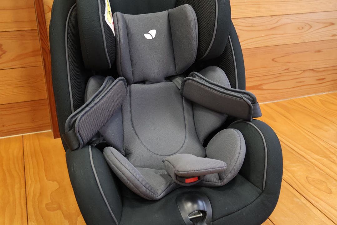 Joie ジョイー　チャイルドシート バリアント（ブラックエレメント）②