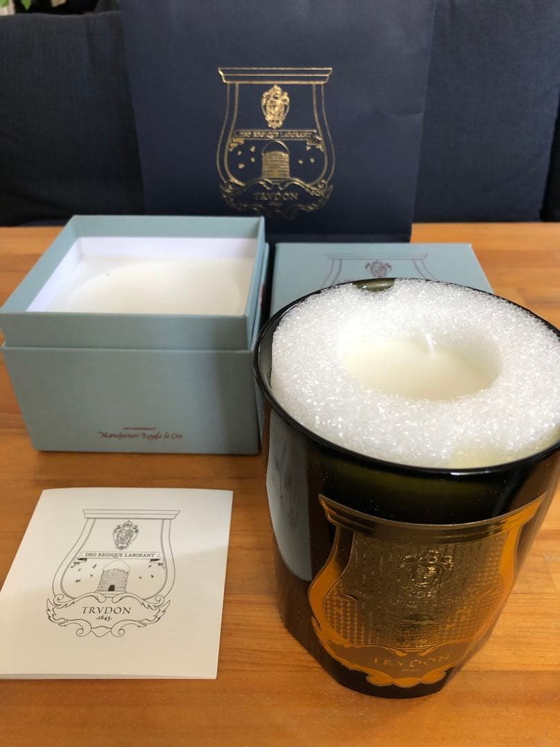 【美品】TRVDON シールトゥルドン 未使用 専用ボックス付き 800g