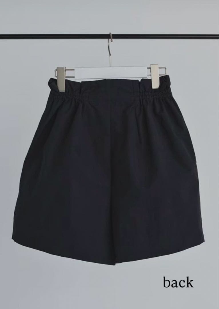 nalaショートパンツ