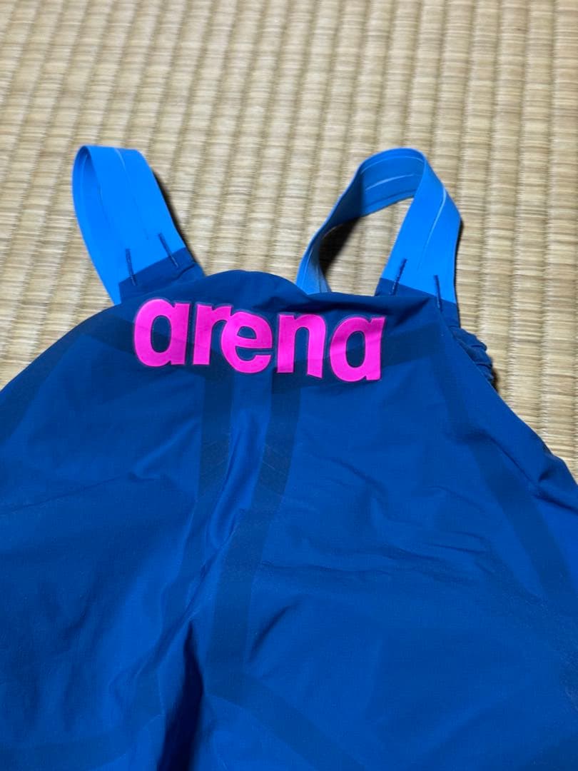 最新　アリーナ　高速水着　競泳水着　アクアフォースストームMF M