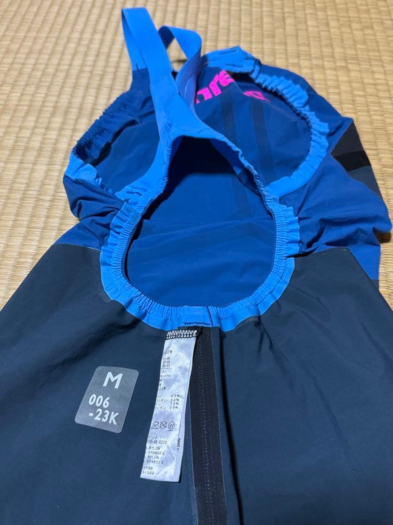 最新　アリーナ　高速水着　競泳水着　アクアフォースストームMF M