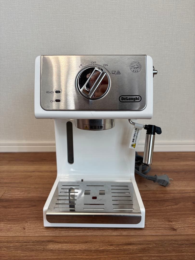 デロンギ　エスプレッソマシン　ECP3220Ｊ