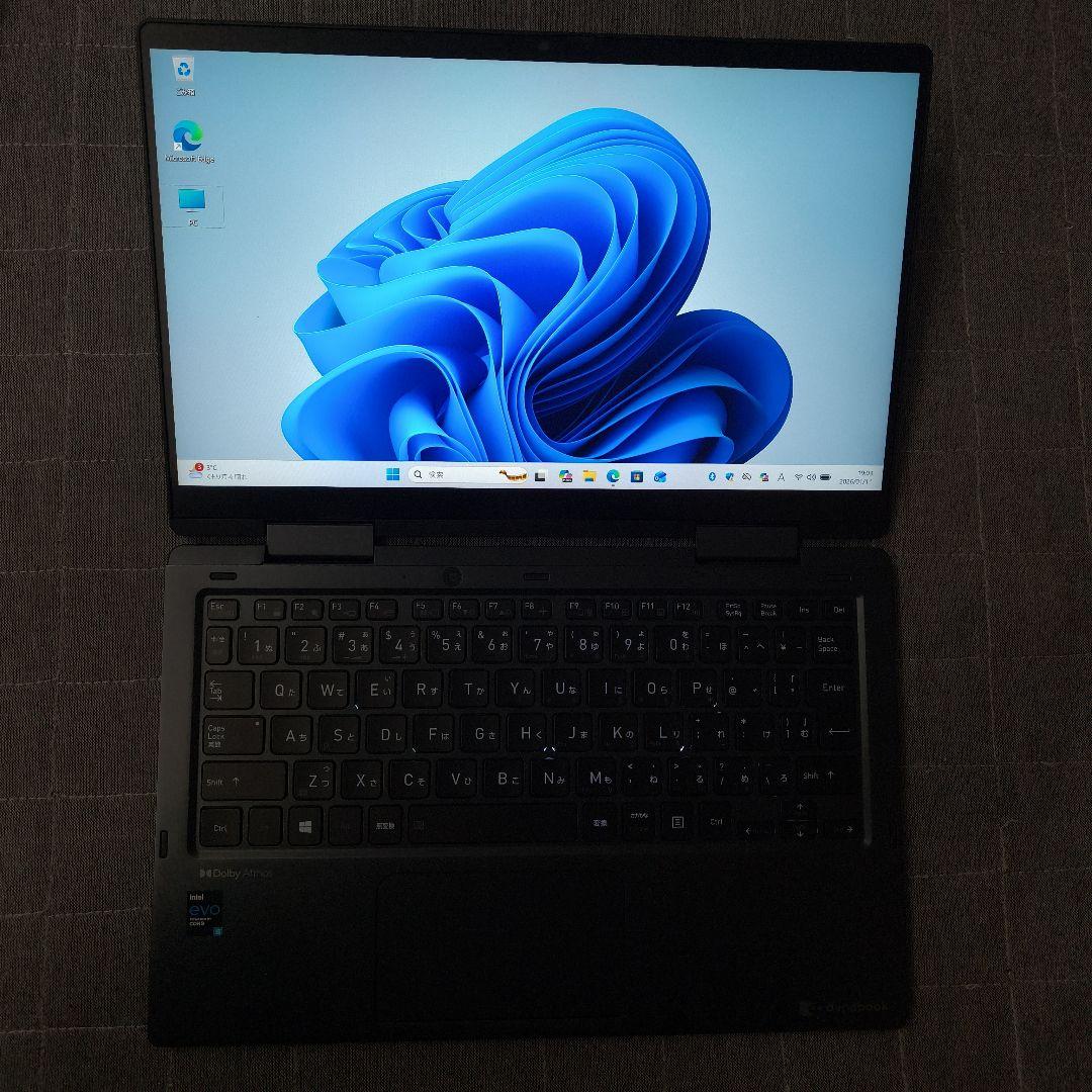 タッチ 美品 Dynabook 超軽量 爆速11世代i5 16G 512GB 7