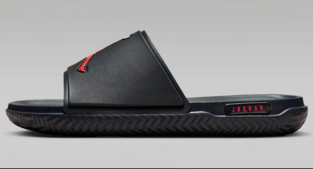 K*様 ★新品★JORDANＸＰＳＧパリ・サンジェルマンFCサンダルスライド★黒