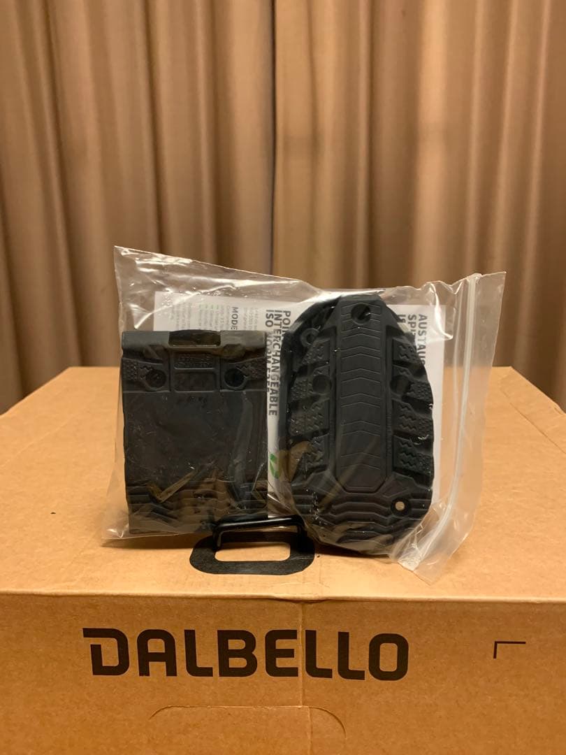 【新品・未使用】DALBELLO VELOCE 26/26.5cm