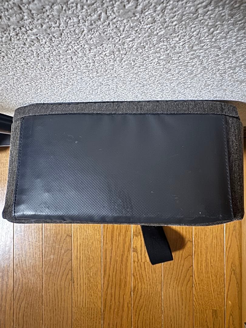 ひらくPCバッグmini ブラウン