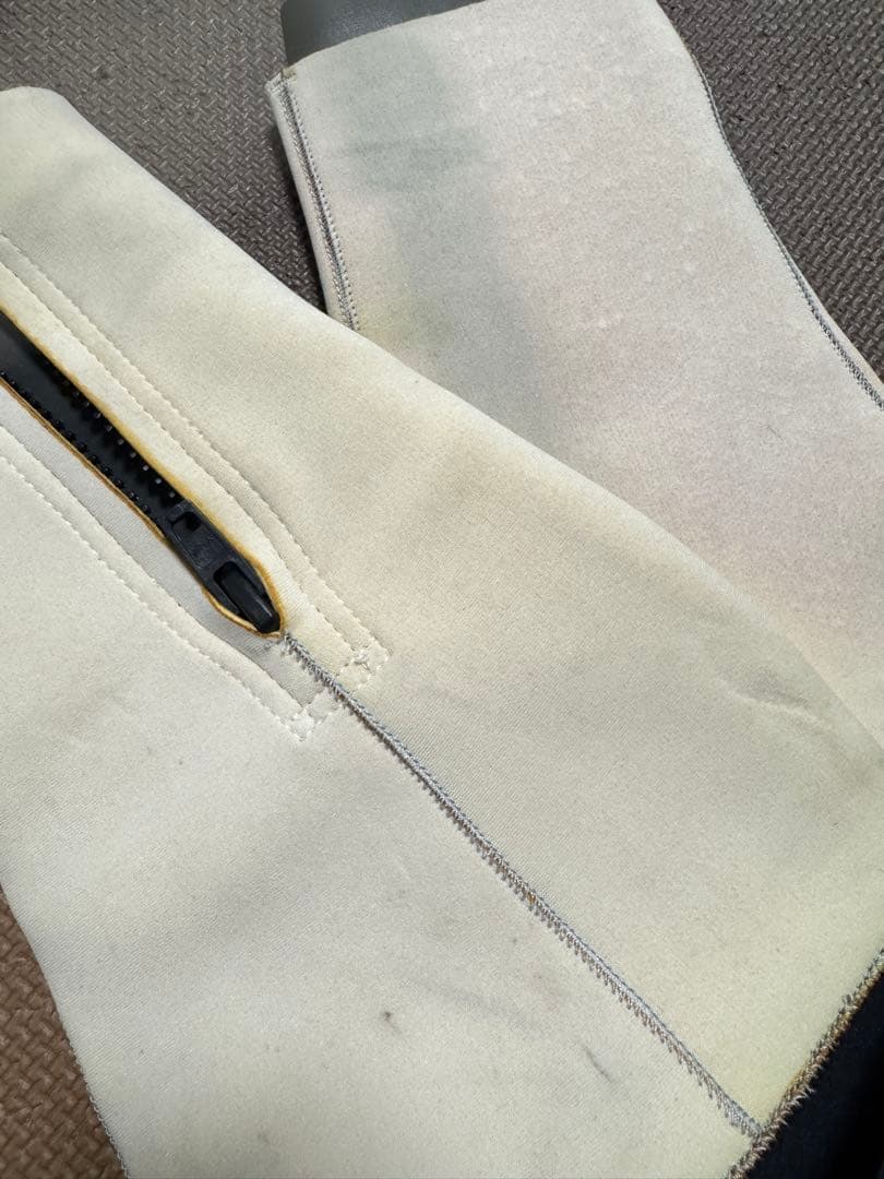 【未使用品】　※希少※XXL セミドライウェットスーツ 訳アリ