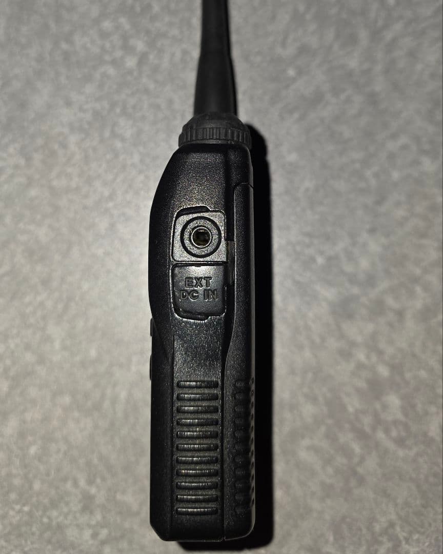 f*a様 【中古】スタンダードデュアルバンドトランシーバー VX-3