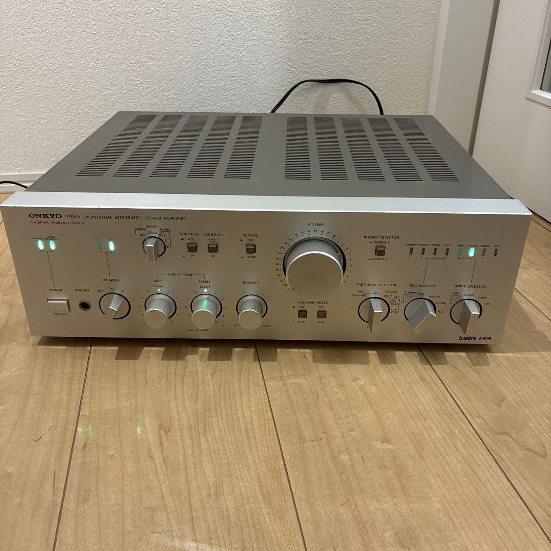 名機　onkyo A-819プリメインアンプです いい音です！！