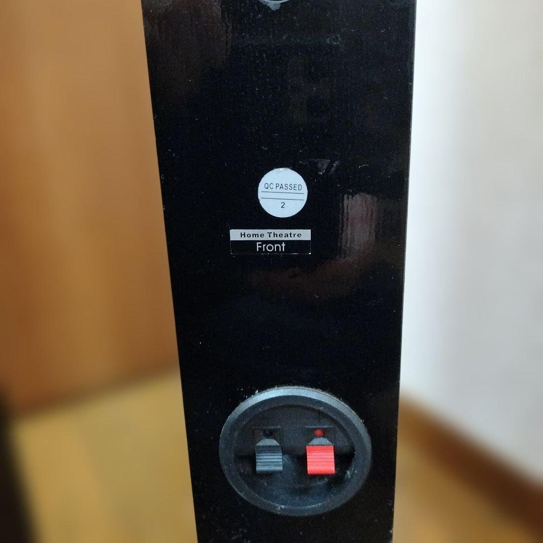 ブラックタワースピーカー