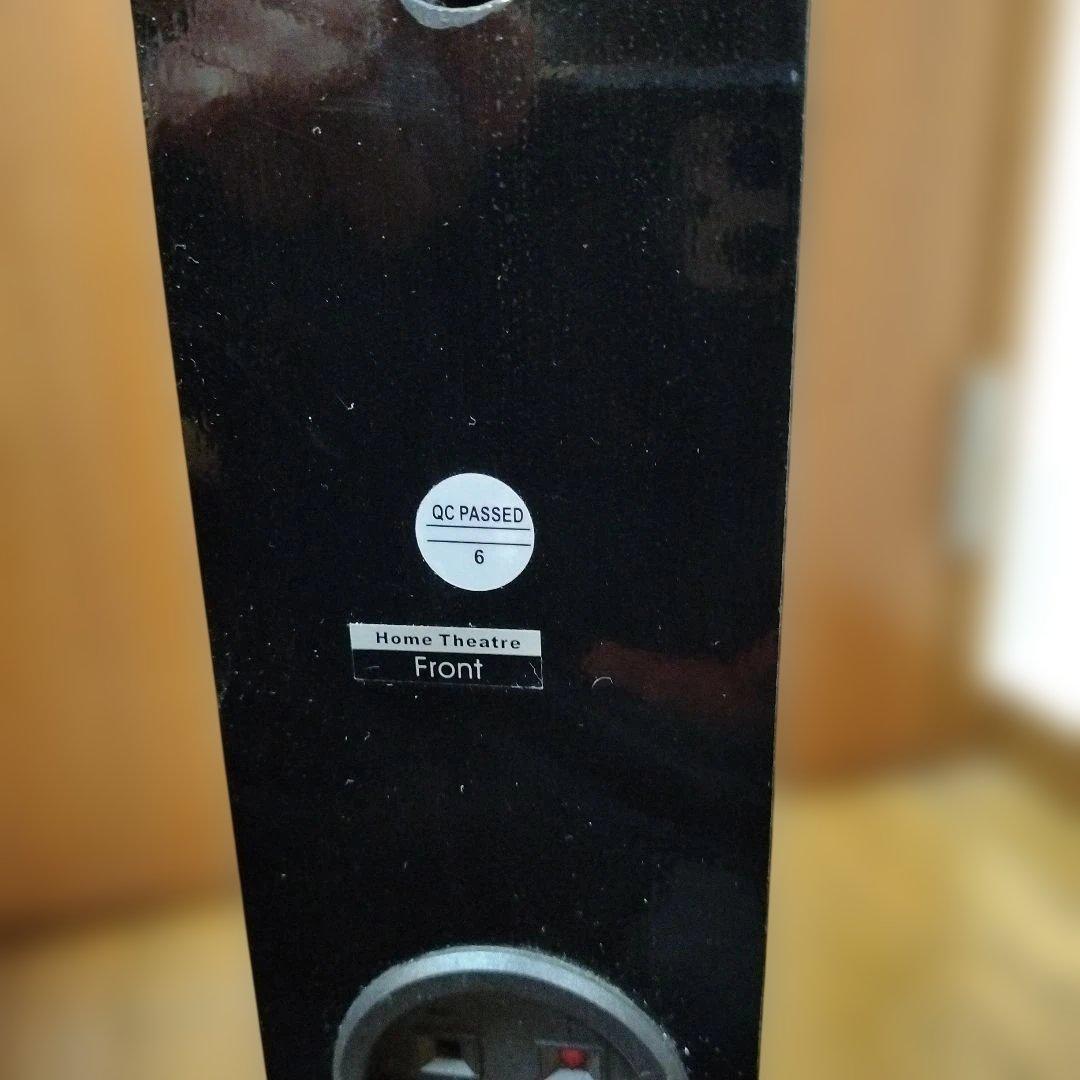 ブラックタワースピーカー