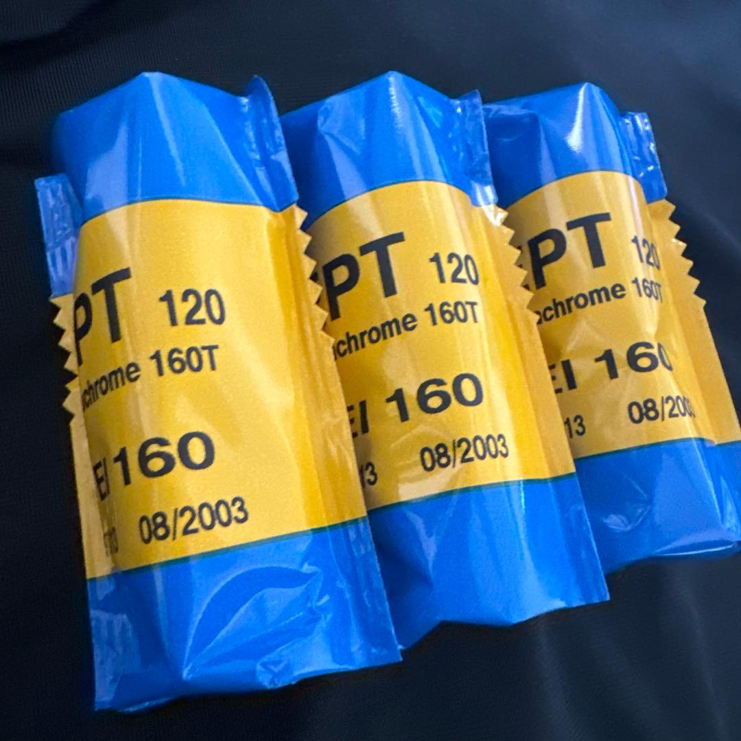 Ektachrome 160T 120 3本、RTP120 64T 5本