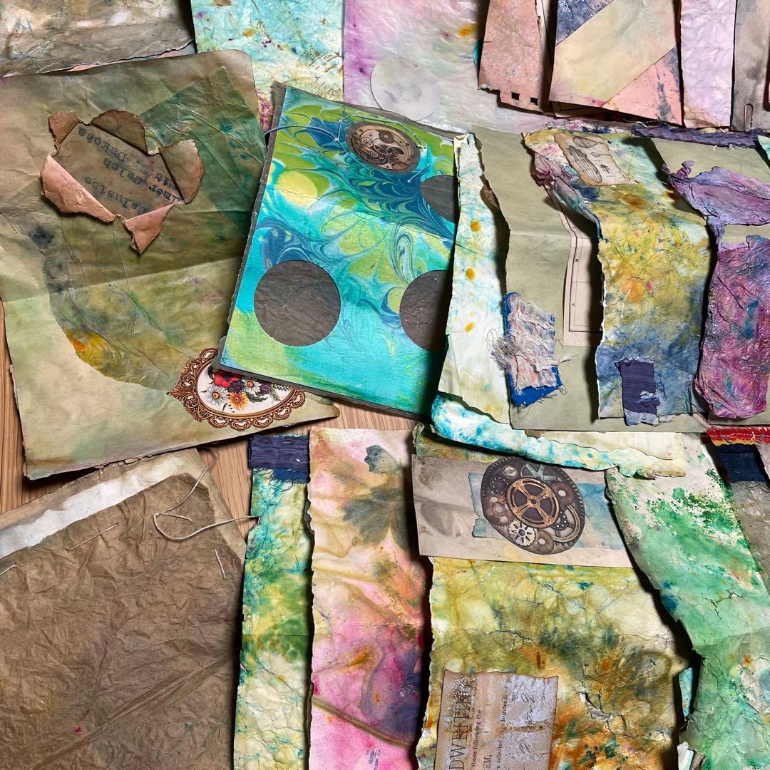 庭の本棚 「襤褸の本9〜異世界の街〜」 　ジャンクジャーナル