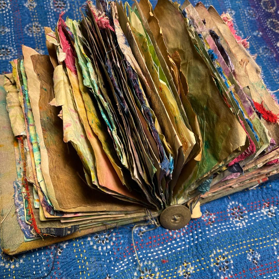 庭の本棚 「襤褸の本9〜異世界の街〜」 　ジャンクジャーナル