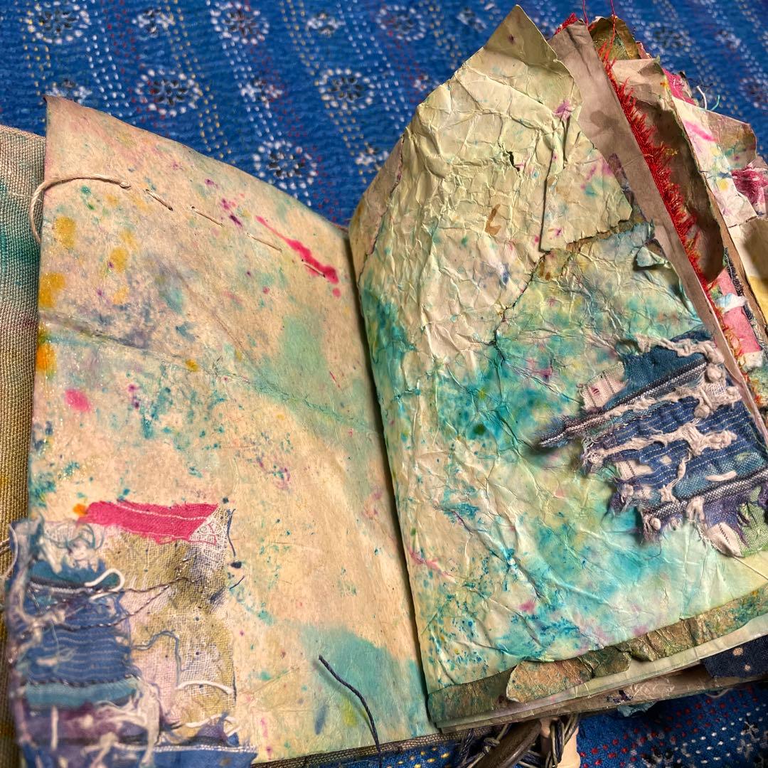 庭の本棚 「襤褸の本9〜異世界の街〜」 　ジャンクジャーナル