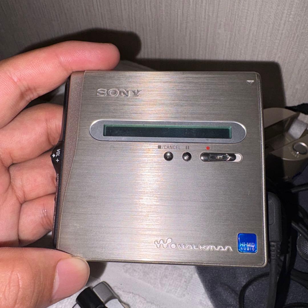 SONY MD WALKMAN MZ-NH1 MDウォークマン