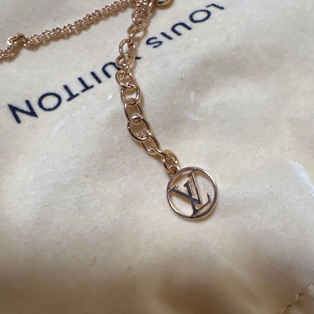 LOUIS VUITTON V字型ペンダント ネックレス ローズゴールド