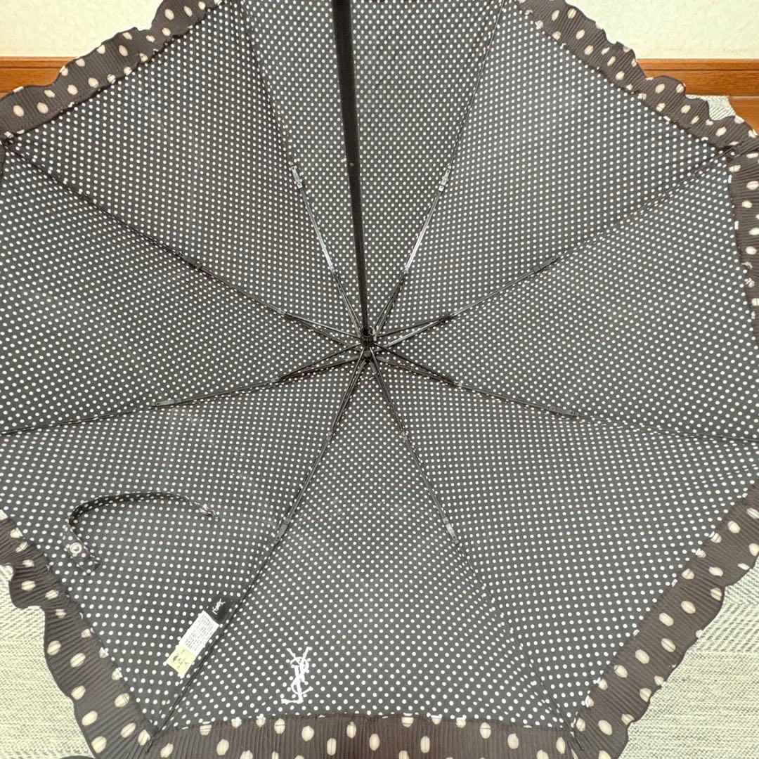 イヴ・サンローラン　ドットフリル晴雨兼用折りたたみ傘　ブラック