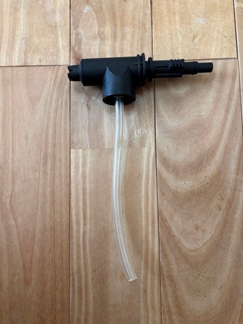 マキタ　高圧洗浄機MHW0700