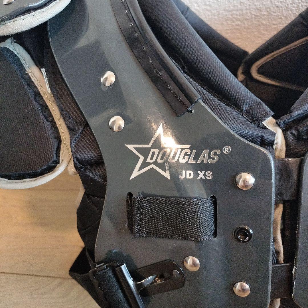 【ほぼ新品】ダグラス　ショルダーパッド　レガシーJD