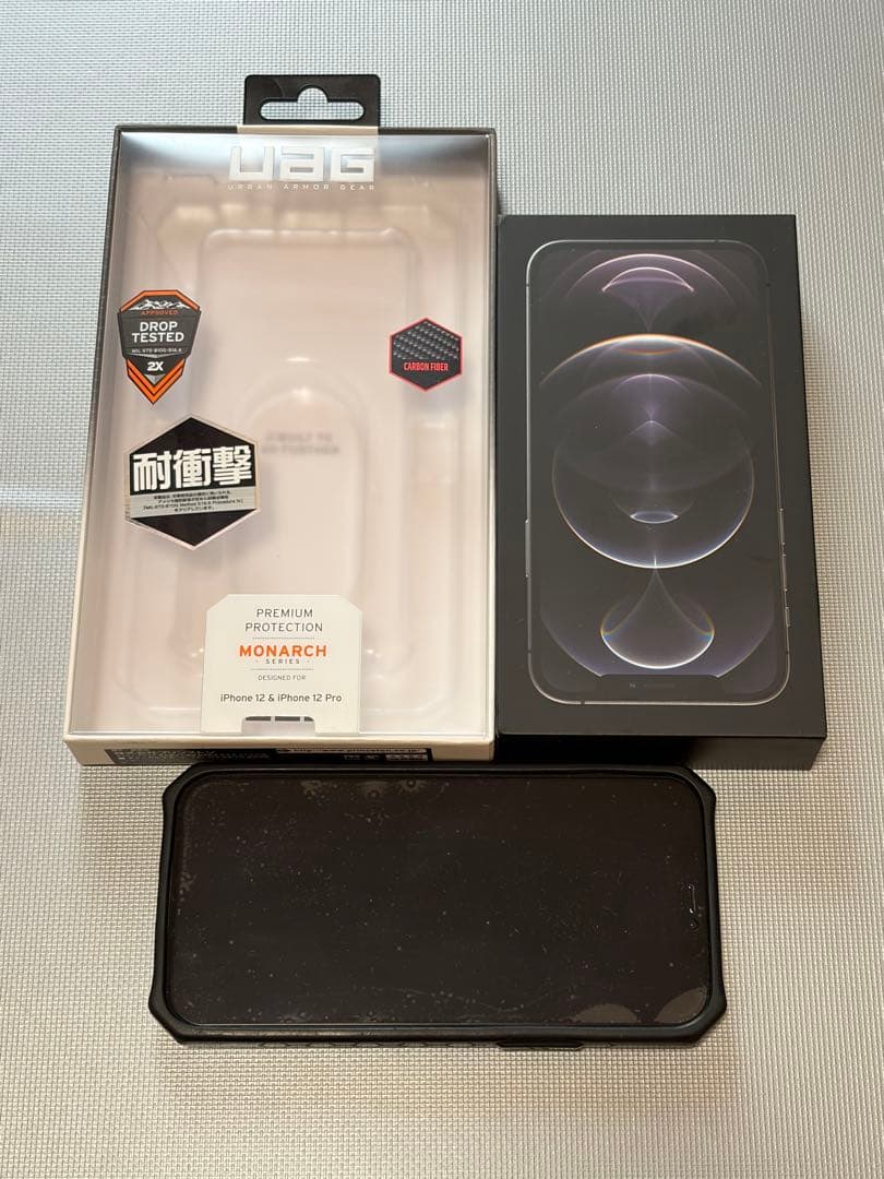 Apple iPhone 12Pro 128gb + UAGケース