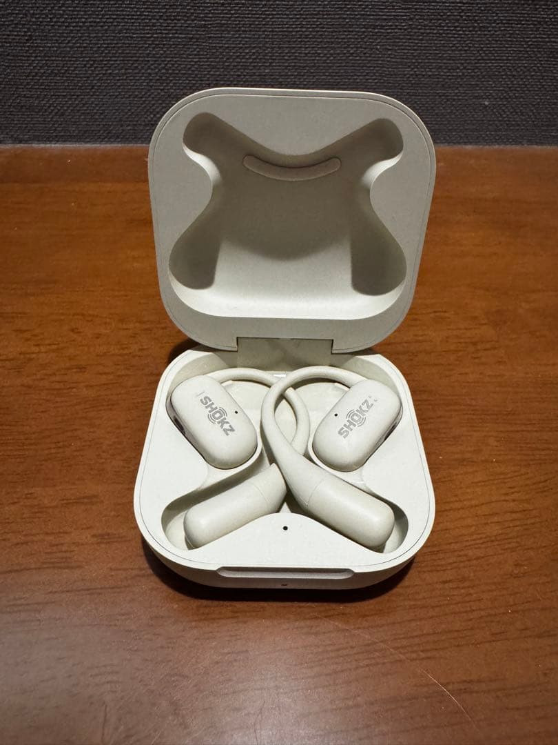 Shokz OpenFit ワイヤレスイヤホン ベージュ+保護ケース