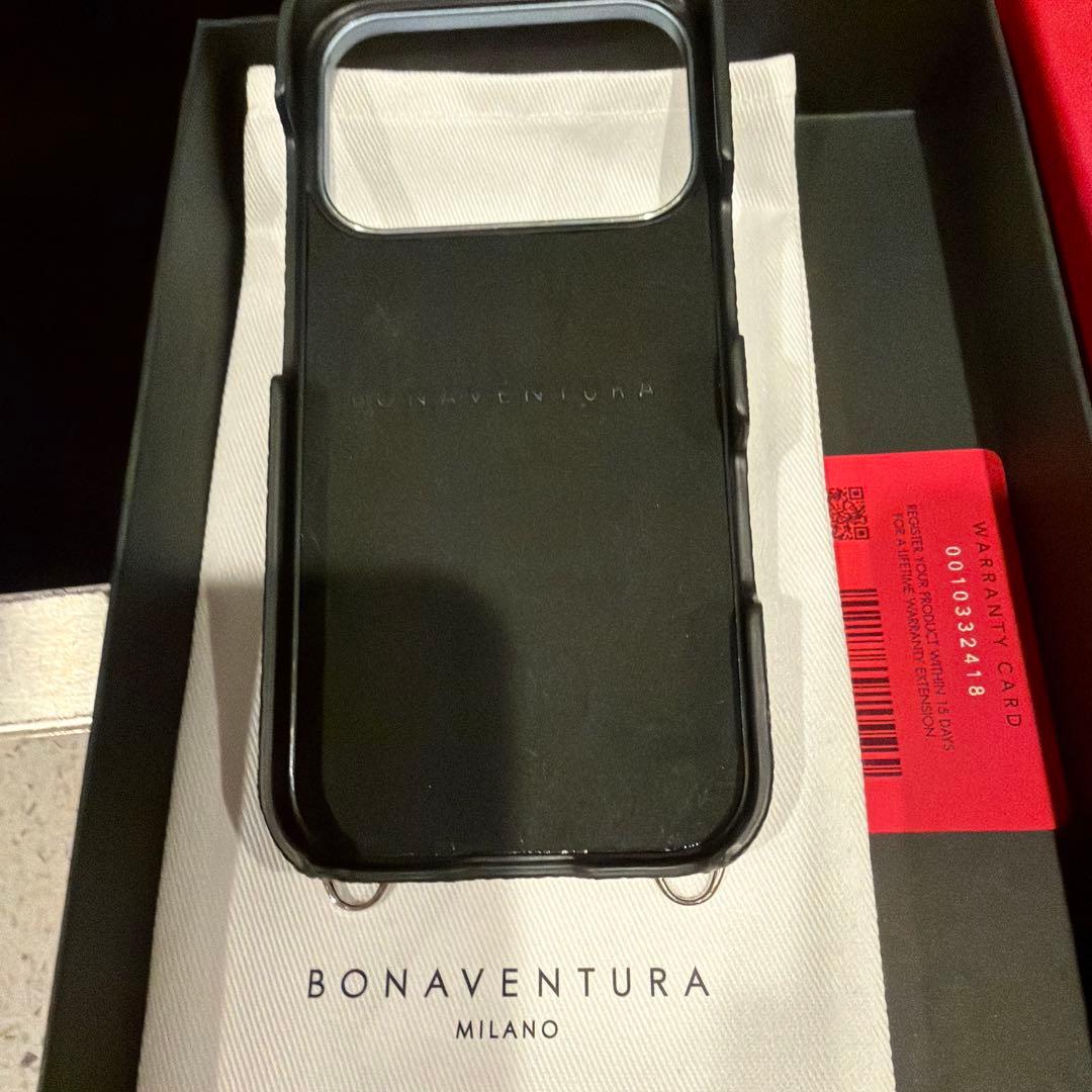 iPhone 17 Proスナップボタン付き バックカバーケースシュリンクレザー