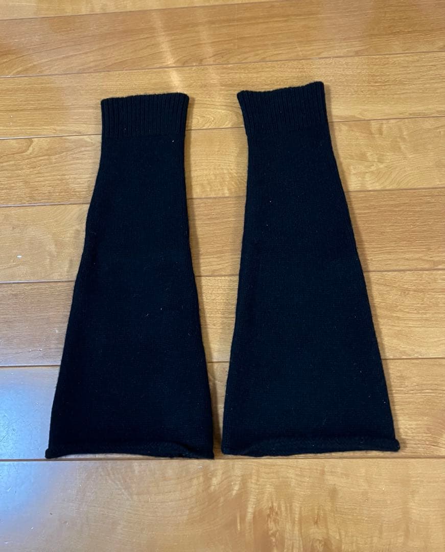 ドゥーズィエムクラス CARIAGGI レッグウォーマー　カシミヤ100% 黒
