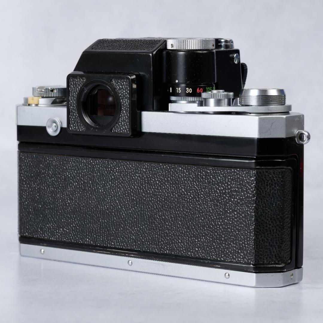 希少な赤点 Nikon F / NIKKOR-H Auto 50mm F2