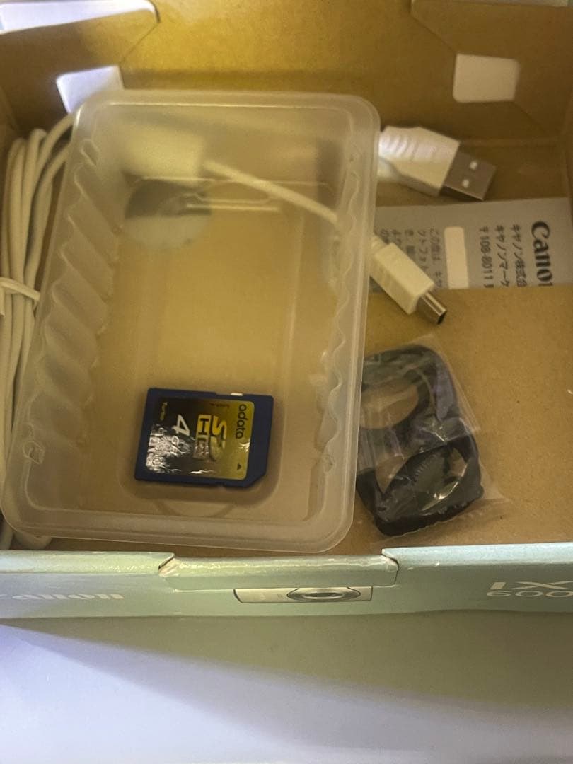 Canon キャノン　カメラ　パープル　ixy 600f