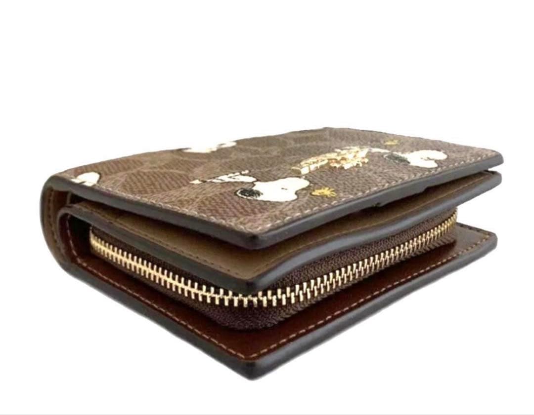 COACHコーチ ×スヌーピーコラボシグネチャースナップ二つ折り財布
