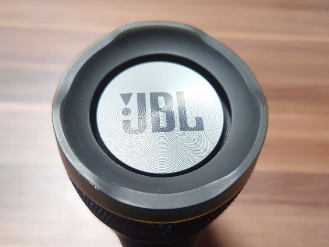 【美品】JBL CHARGE3ポータブルBluetoothスピーカー