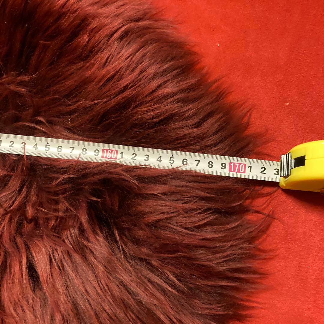 《新品・未使用》ムートンラグ 約170cm x 70cmワインレッド