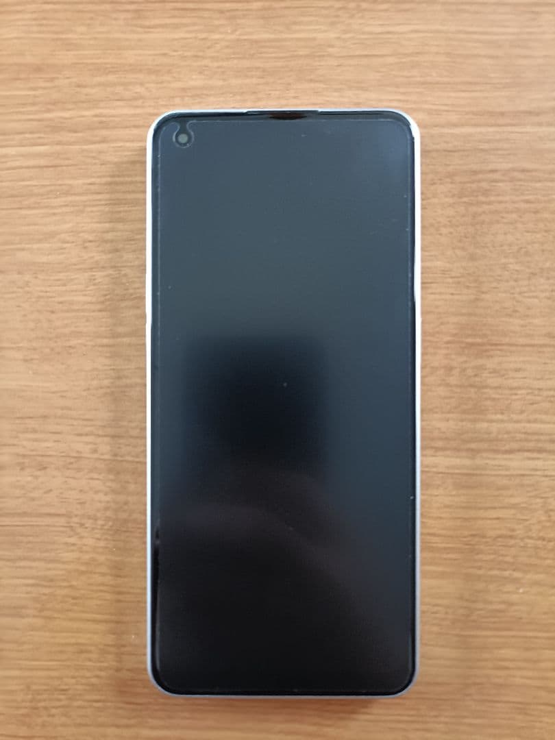 OPPO Reno 9a 本体　ムーンホワイト